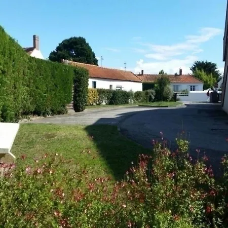 Noirmoutier-en-l'ile, 4 Pieces, 7 Personnes - Fr-1-224b-423 *